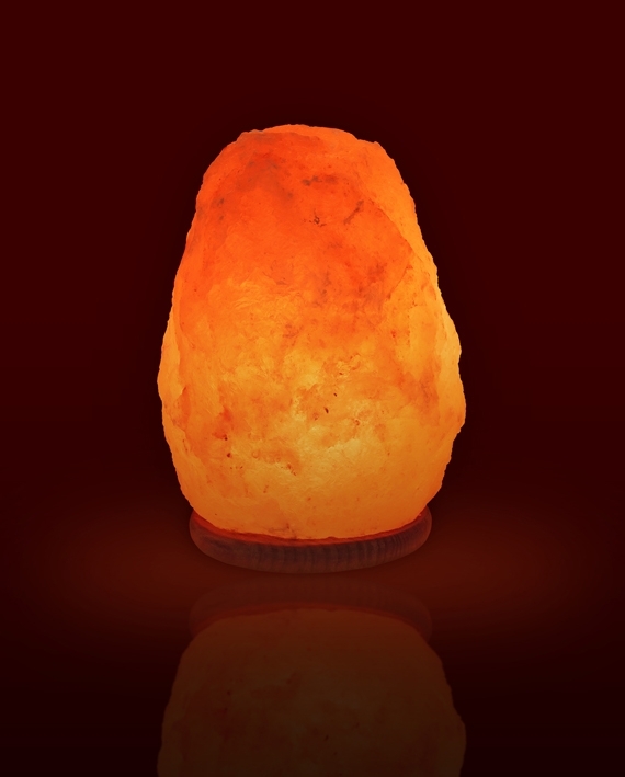 Salzlampe 1.7kg inkl. Holzsockel und Elektrik (ca. Höhe17cm / Ø10cm)